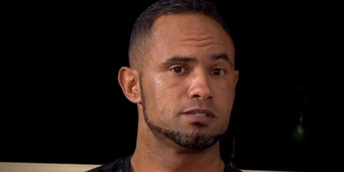 Justiça concede liberdade condicional ao goleiro Bruno