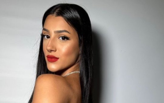 Vazou! Vídeo íntimo de Bia Miranda é veículado nas redes sociais