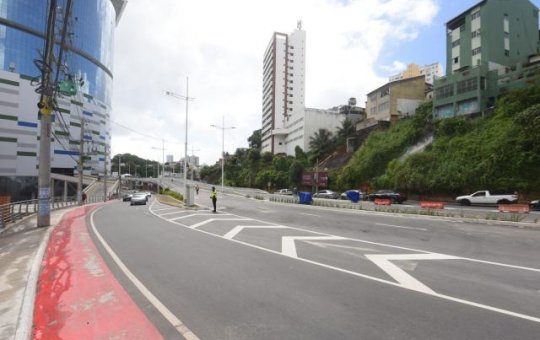 Complexo Viário em homenagem ao Rei Pelé é inaugurado em Salvador