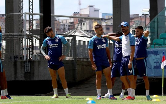 Sem moleza: Bahia treina na Fonte Nova em dia de jogo contra o Alagoinhas