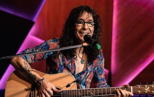 Luiz Caldas faz 60: rei do axé celebra aniversário com show especial na Concha