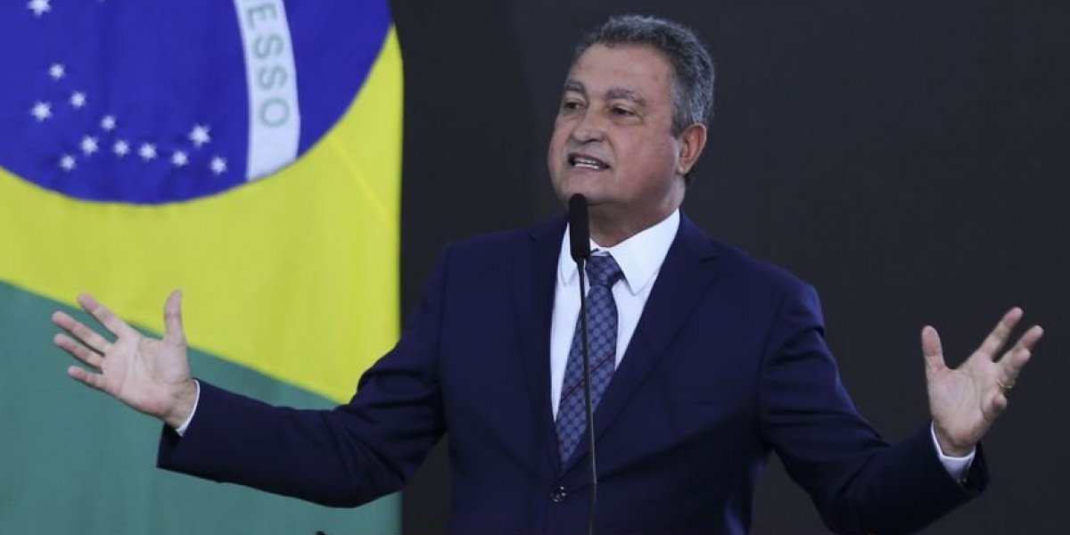 "Queremos mostrar que Estado tem papel relevante", diz Rui Costa