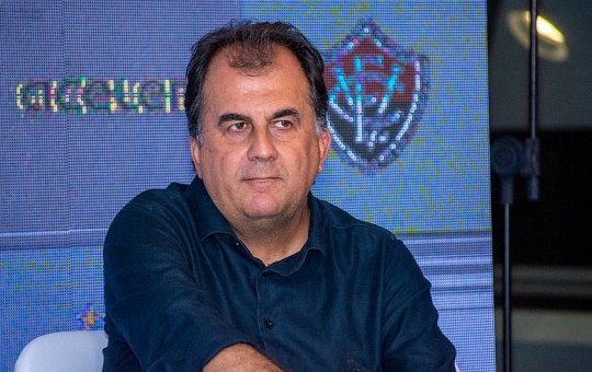 Fábio Mota rebate críticas e explica espaço da torcida visitante no Barradão