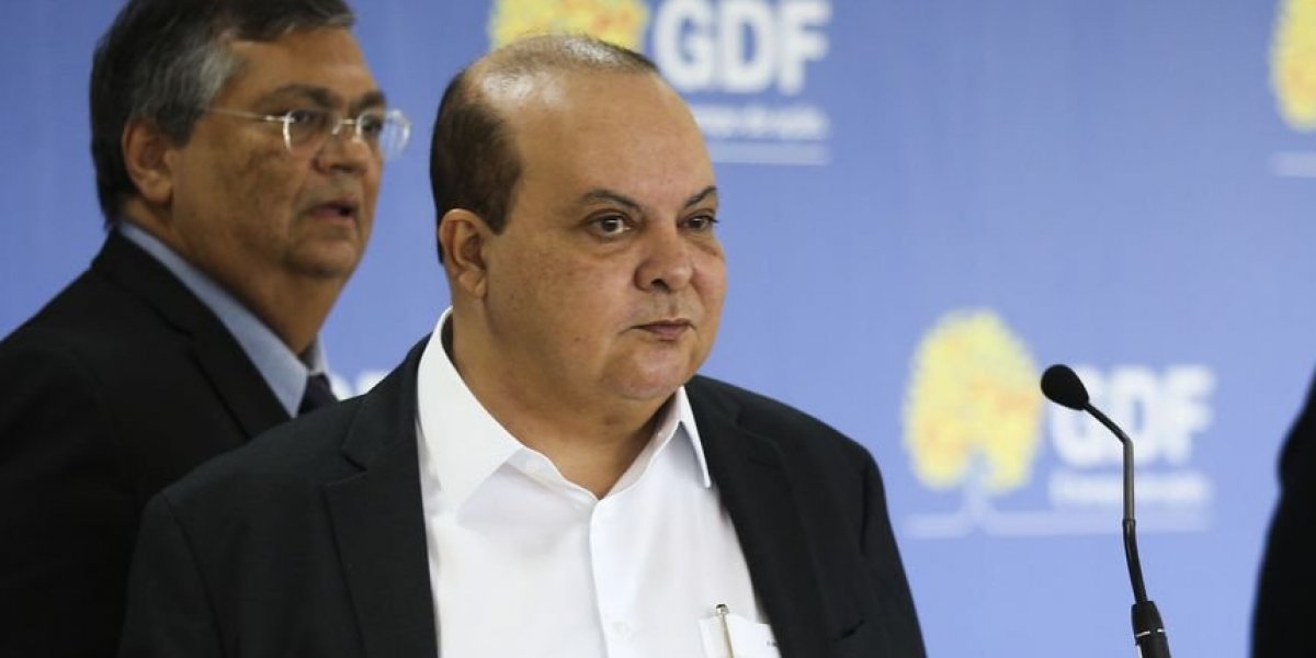 MDB adota cautela sobre expulsão de Ibaneis Rocha, diz coluna