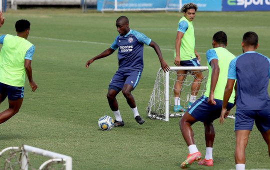 Bahia encara o Jacobinense para tentar se isolar na liderança do estadual
