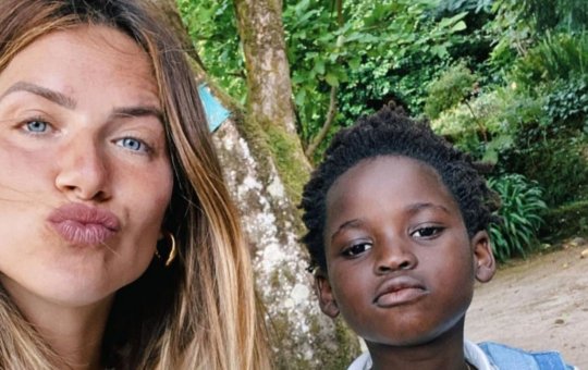Giovanna Ewbank se emocionada ao revelar síndrome rara do filho