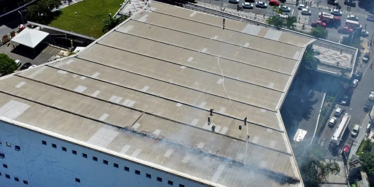 Ministério da Cultura lamenta incêndio no TCA: "Berço artístico"