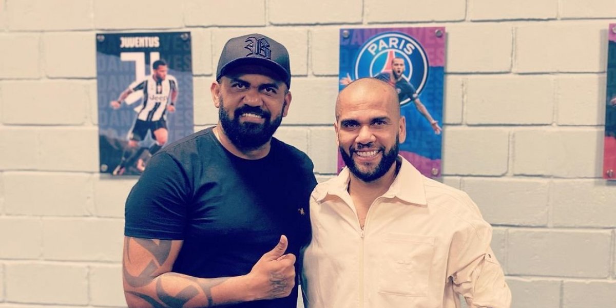 Irmão de Daniel Alves sai em defesa do jogador: "Esquema demoníaco-diabólico"