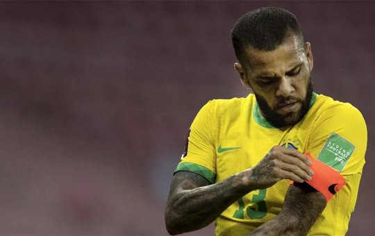 Daniel Alves pede restrição de visitas em prisão na Espanha