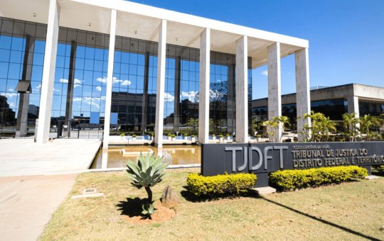 Homem é condenado após divulgar foto íntima de mulher no WhatsApp