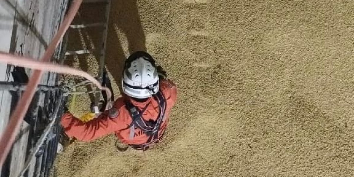 Dois trabalhadores morrem após caírem em silo em Luis Eduardo Magalhães