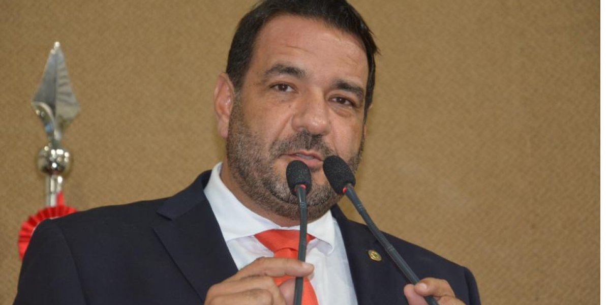 Alan Sanches vai liderar a bancada de oposição na Alba