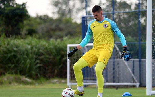 Bahia empresta goleiro Matheus Teixeira para o Oita Trinita, do Japão