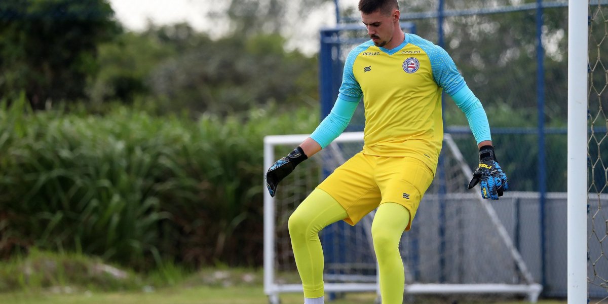 Bahia empresta goleiro Matheus Teixeira para o Oita Trinita, do Japão