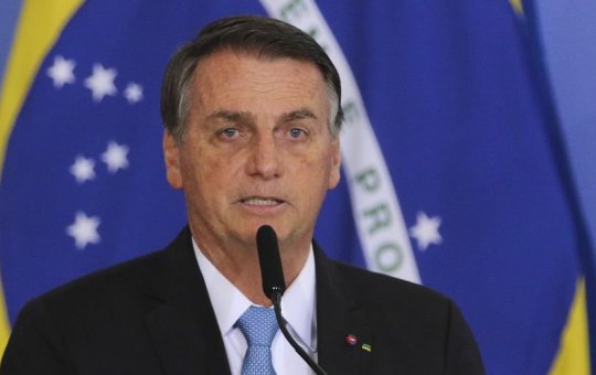 "Não vai durar muito tempo", diz Bolsonaro sobre o governo Lula 