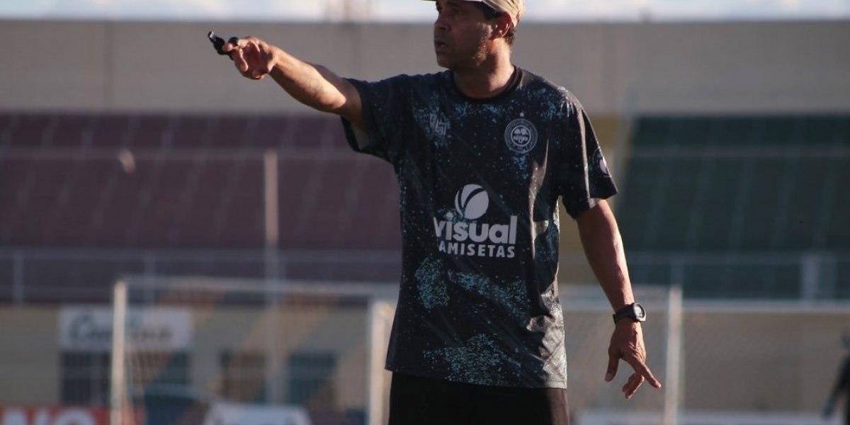 Juazeirense anuncia demissão do técnico Rodrigo Chagas