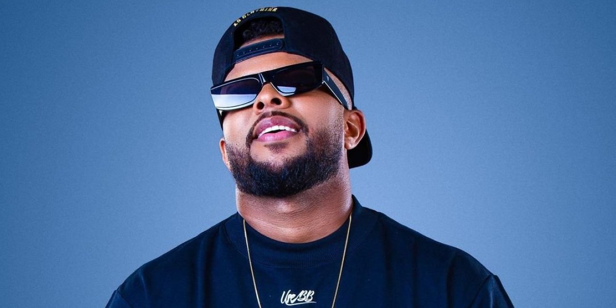 Cantor rebate Bruno Magnata após polêmica 'expulsão' do palco