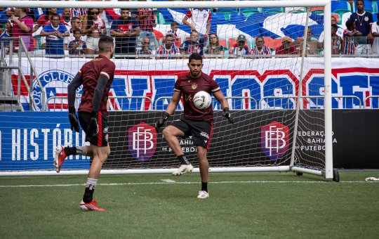 Dalton se lesiona e Vitória terá retorno de Lucas Arcanjo após sete meses