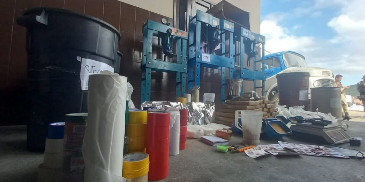 Suspeitos de produzir cocaína são mortos em Jequié após confronto com a PM