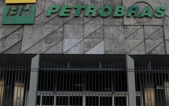Presidente da Petrobras indica 5 integrantes para diretoria executiva