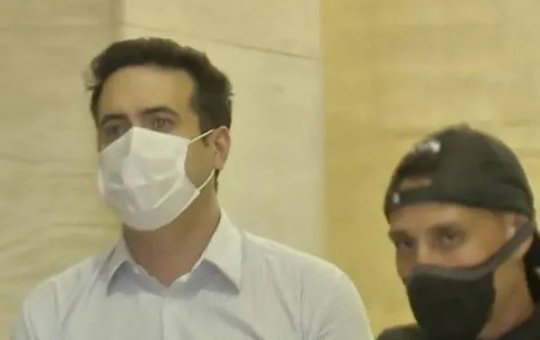 Acusado de mandar matar líder do PCC, empresário é preso em hotel de luxo na BA 