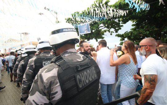 Polícia registra três prisões durante festa de Iemanjá e caso de injúria racial