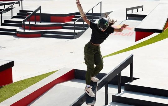 Rayssa Leal, Pâmela Rosa e Gabi Mazetto avançam para a final do Mundial de Skate