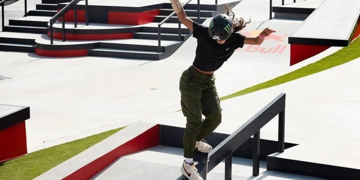 Rayssa Leal, Pâmela Rosa e Gabi Mazetto avançam para a final do Mundial de Skate