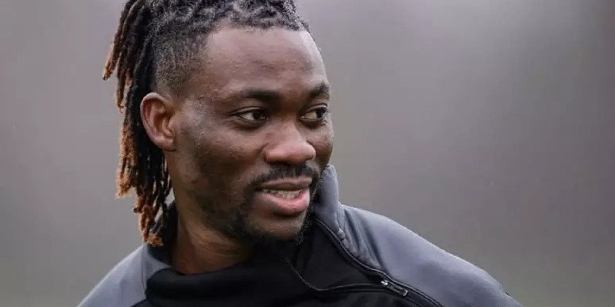 Ex-jogador do Chelsea está preso nos escombros de terremoto na Turquia