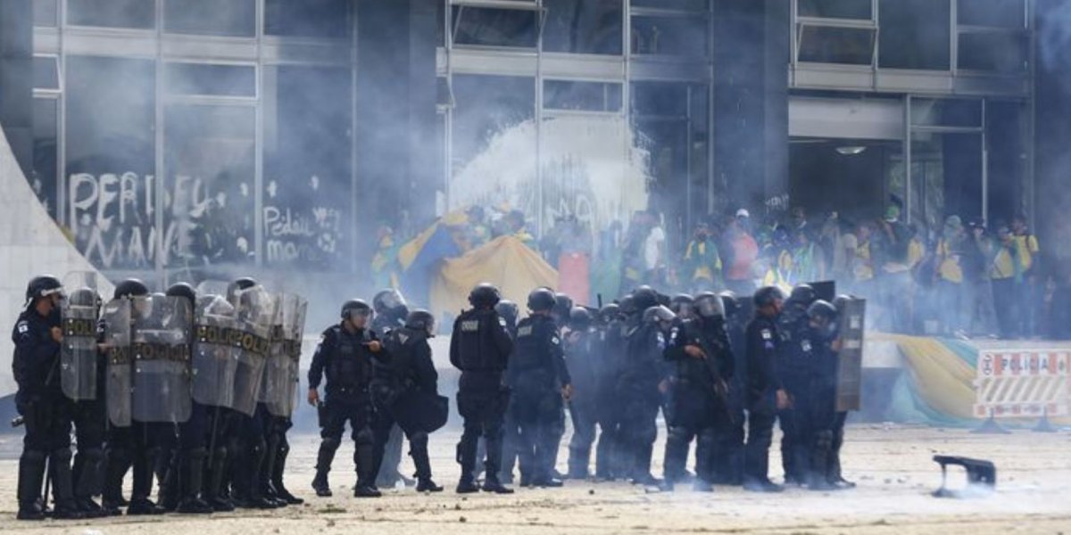 Após um mês, desdobramentos de 8 de janeiro ainda estão longe do fim