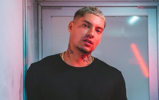 Filipe Ret aparece com novo affair após lance de verão com Anitta