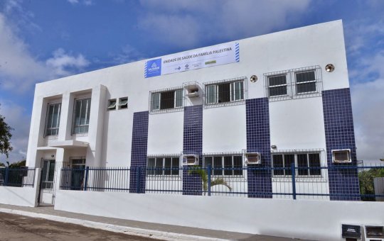 Ônibus voltam a entrar na Palestina; escolas e unidade de saúde seguem fechadas