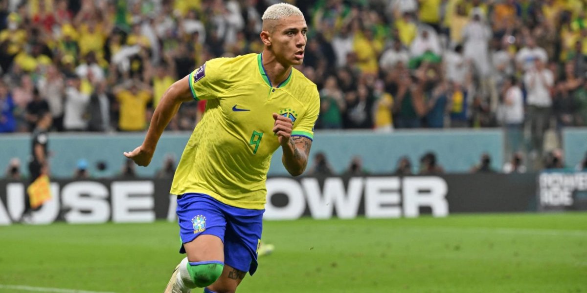 Gol de Richarlison na Copa do Mundo entra nos finalistas do prêmio Puskás