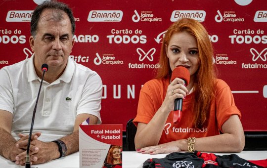 Vitória anuncia Fatal Model como novo patrocinador nas mangas da camisa