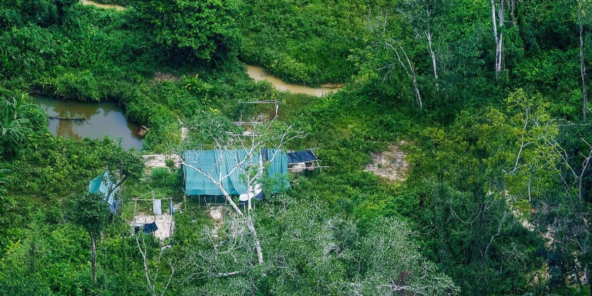 Garimpo ameaça indígenas isolados em área Yanomami