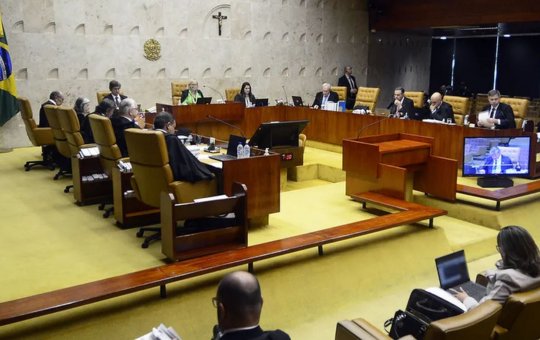 STF derruba lei que proíbe uso de linguagem neutra