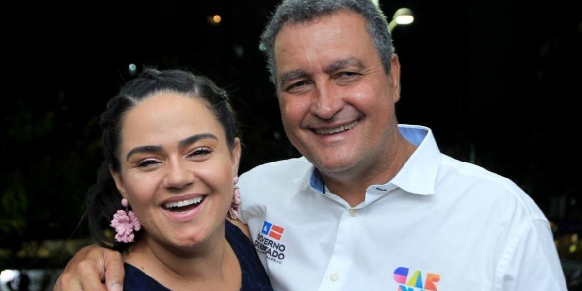 Esposa de Rui Costa, Aline Peixoto oficializa candidatura ao TCM