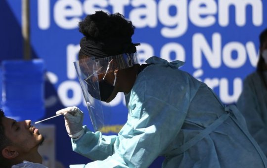 Secretaria da Saúde vai abrir testagem contra Covid-19 durante o Carnaval.