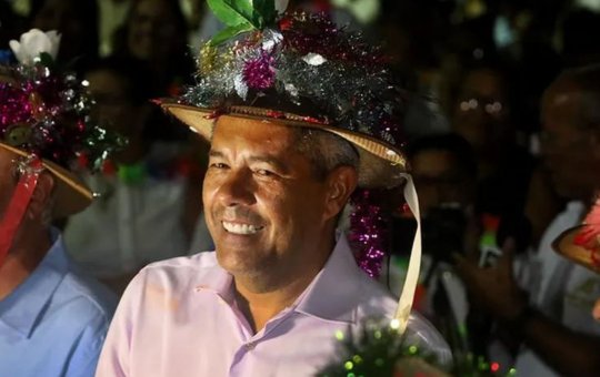 Jerônimo Rodrigues faz alerta sobre fantasias 'polêmicas' no Carnaval; confira