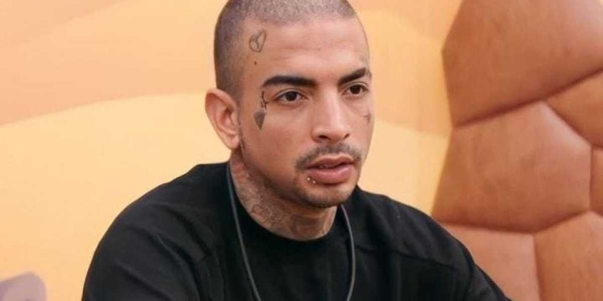 MC Guimê se autodeclara negro e revolta internautas; assista