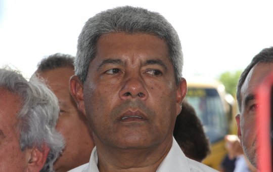 "Bolsonarismo não está morto", diz Jerônimo Rodrigues sobre atos terroristas