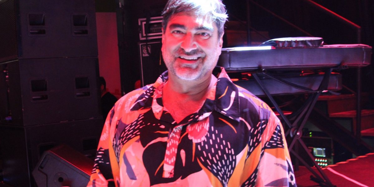 Zeca Camargo fala ao Varelanet sobre primeiro Carnaval: "Estou sem palavras"