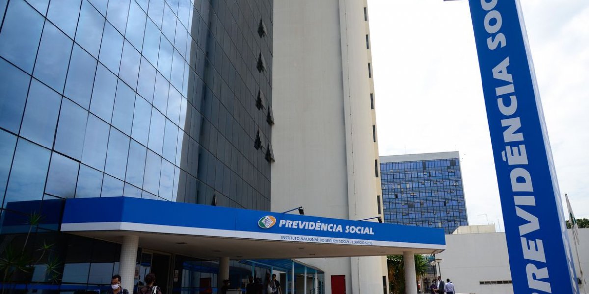 Previdência prepara mutirão para reduzir fila da perícia médica