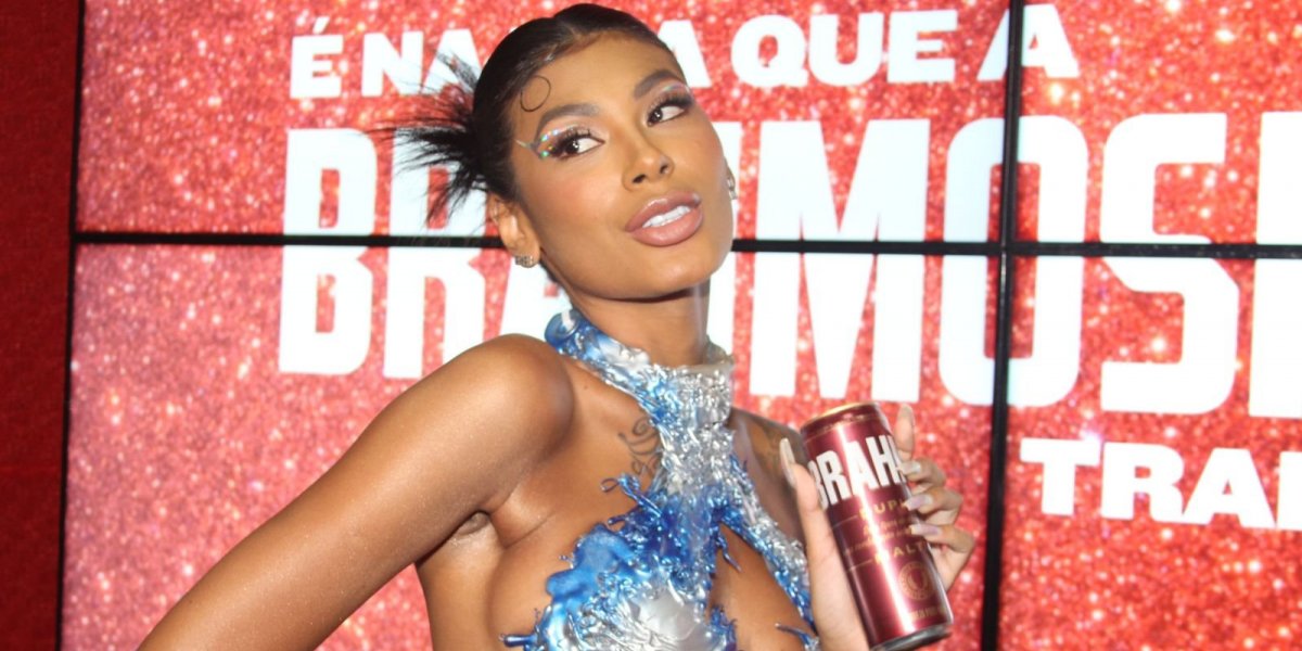 “Queria que fosse Carnaval o ano inteiro”, diz Pocah na folia de Salvador