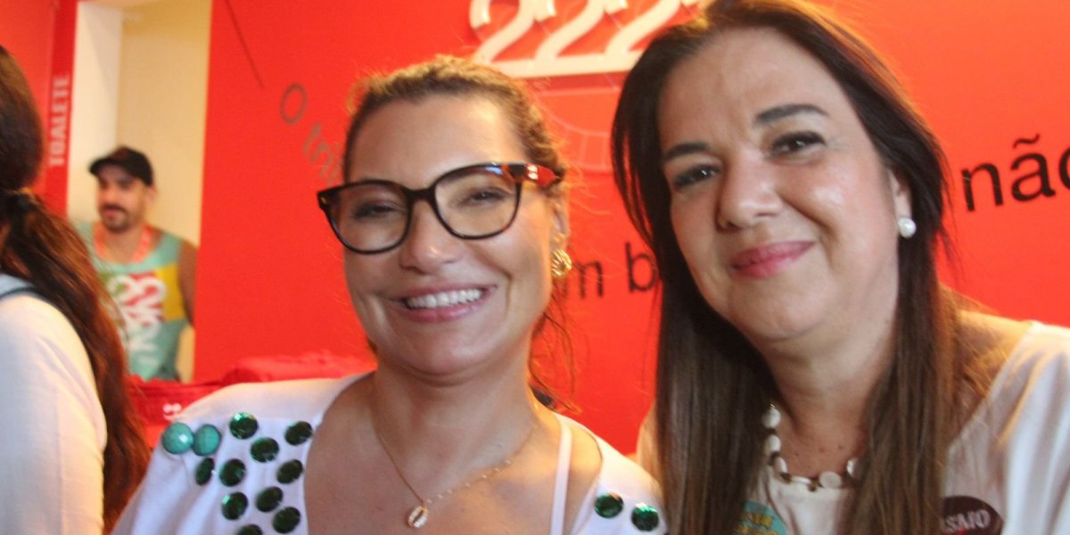 Janja aparece no camarote Expresso 2222