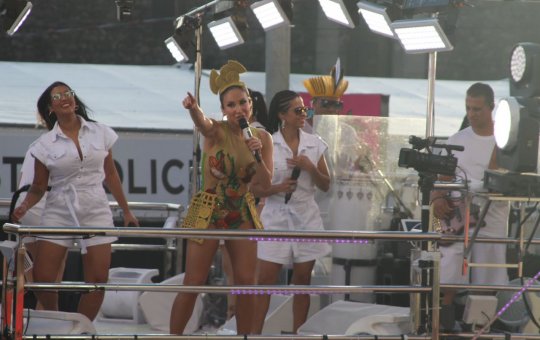 Claudia Leitte, Xanddy e Bell: veja as atrações do Carnaval nesta segunda