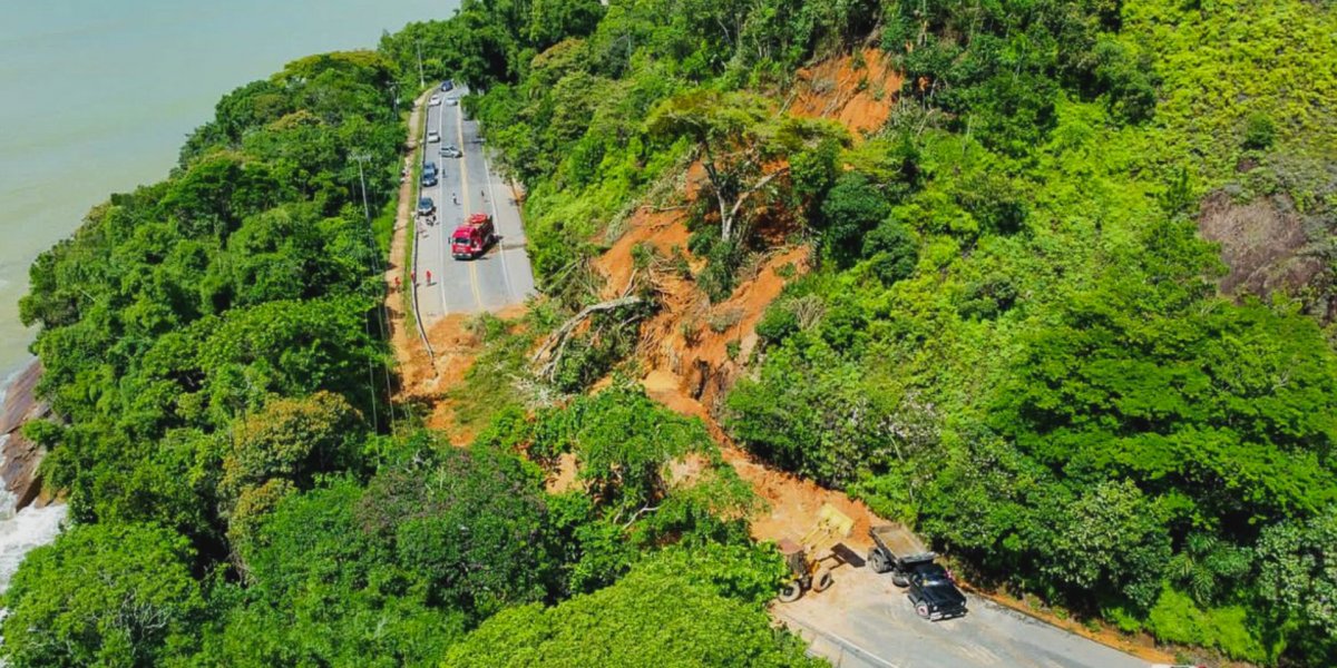 Lula visita áreas atingidas por temporais no litoral norte de São Paulo