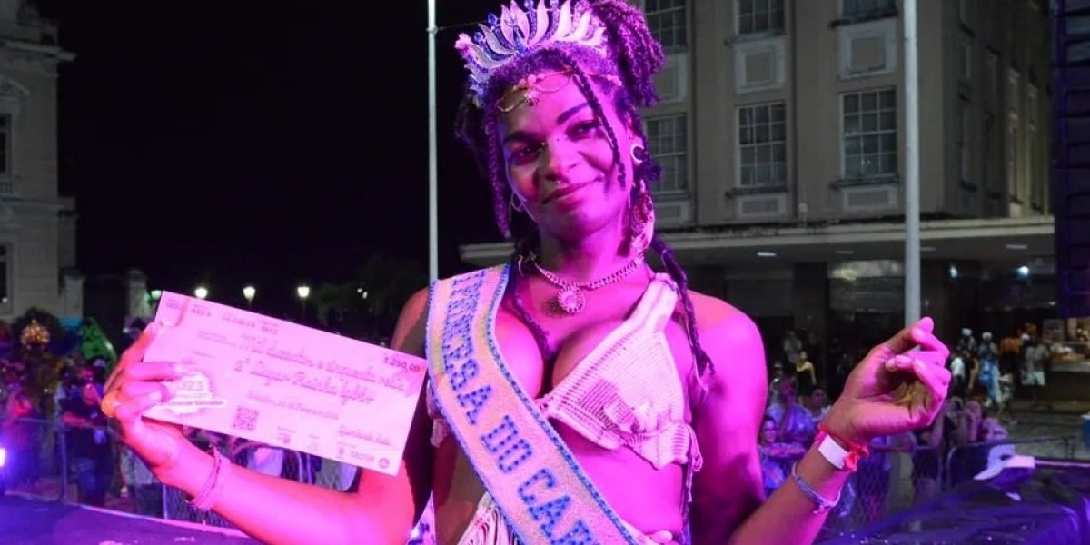 Saphyra Luz vence prêmio de rainha LGBTQIA+ do Carnaval de Salvador