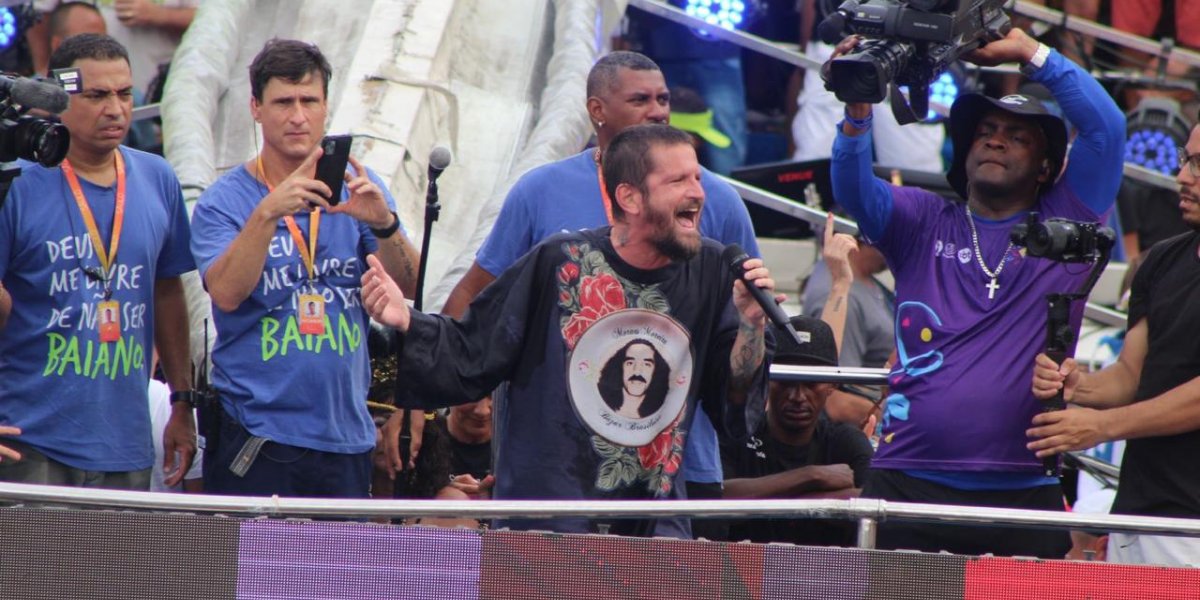Saulo invade circuito Osmar no último dia de Carnaval com Pipoca Fantasia