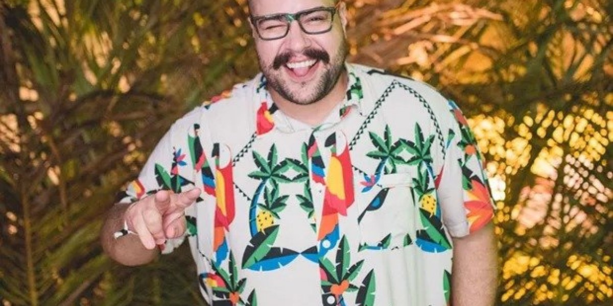 Tiago Abravanel curte pipoca de Saulo no Carnaval de Salvador